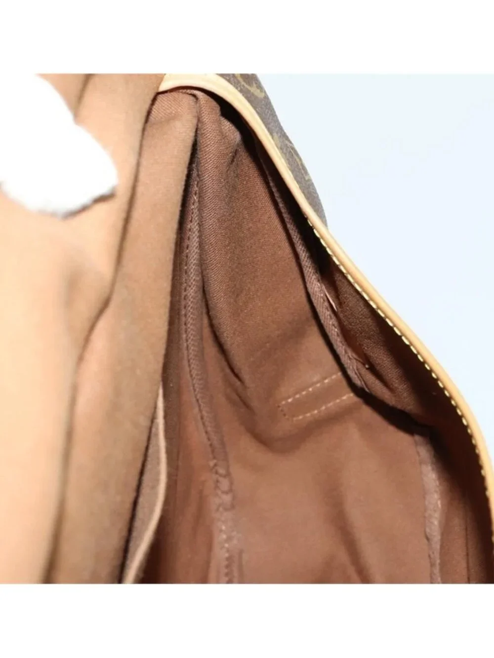 Louis Vuitton pre owned